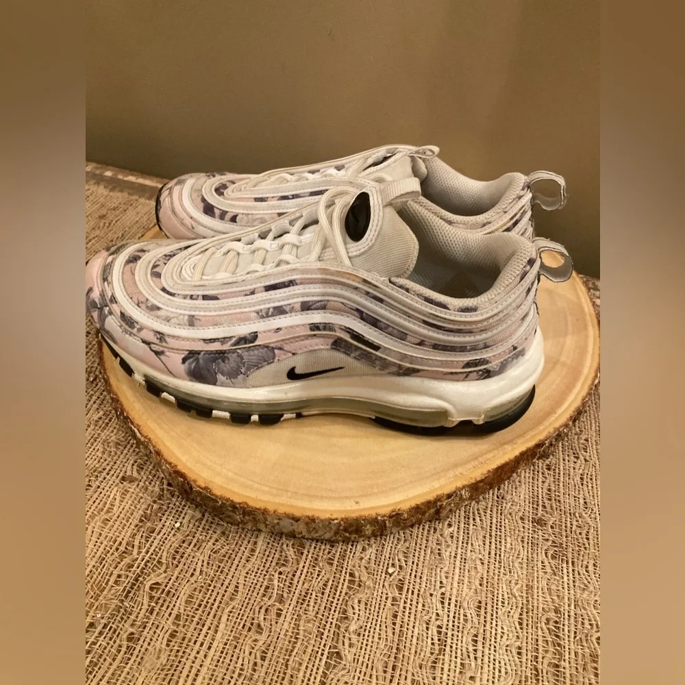 Nike Air Max 97 Soft Floral Pale Pink Wmns‎ Women’s Size 6.5 Sneakers BV6119-600